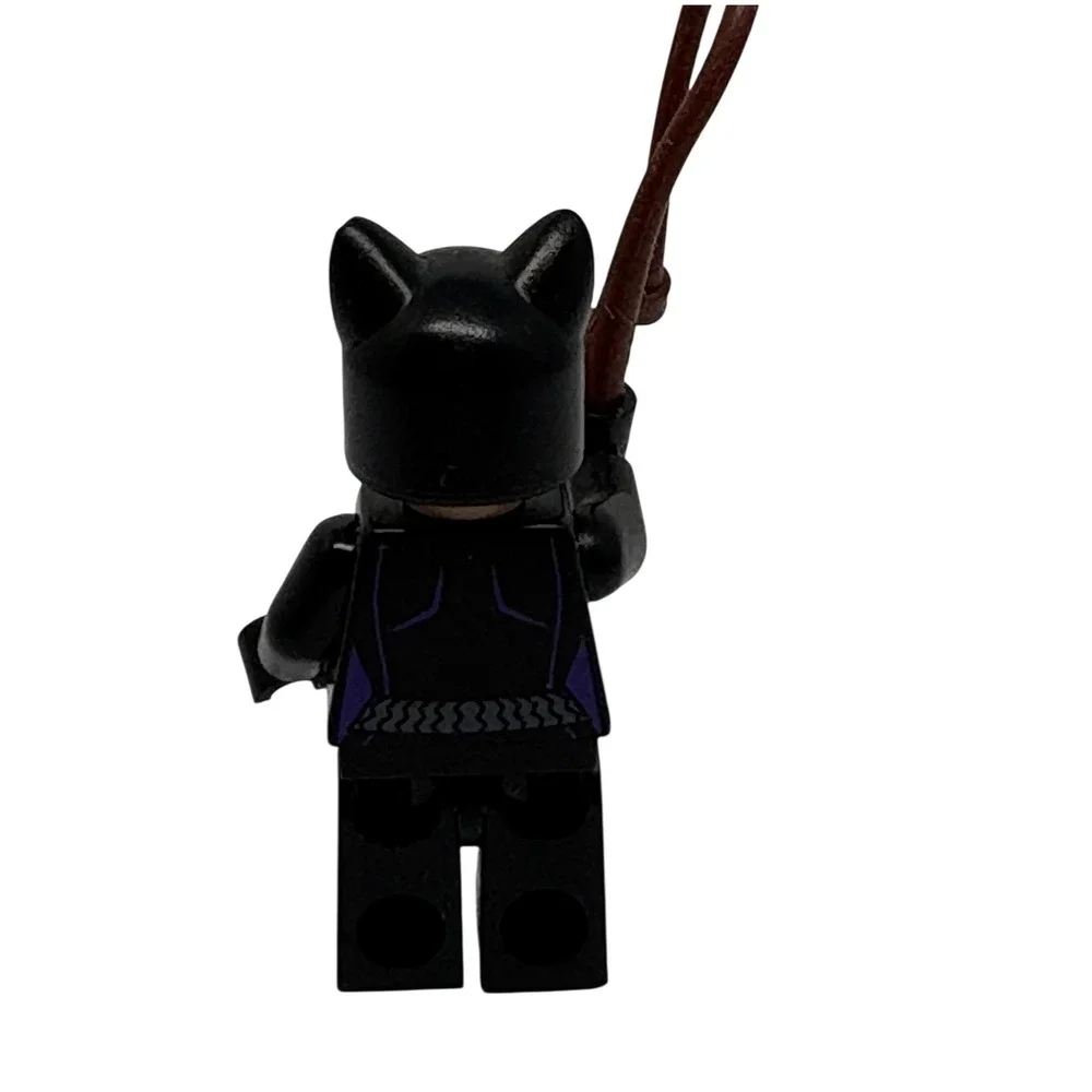 Lego catwoman minifigure